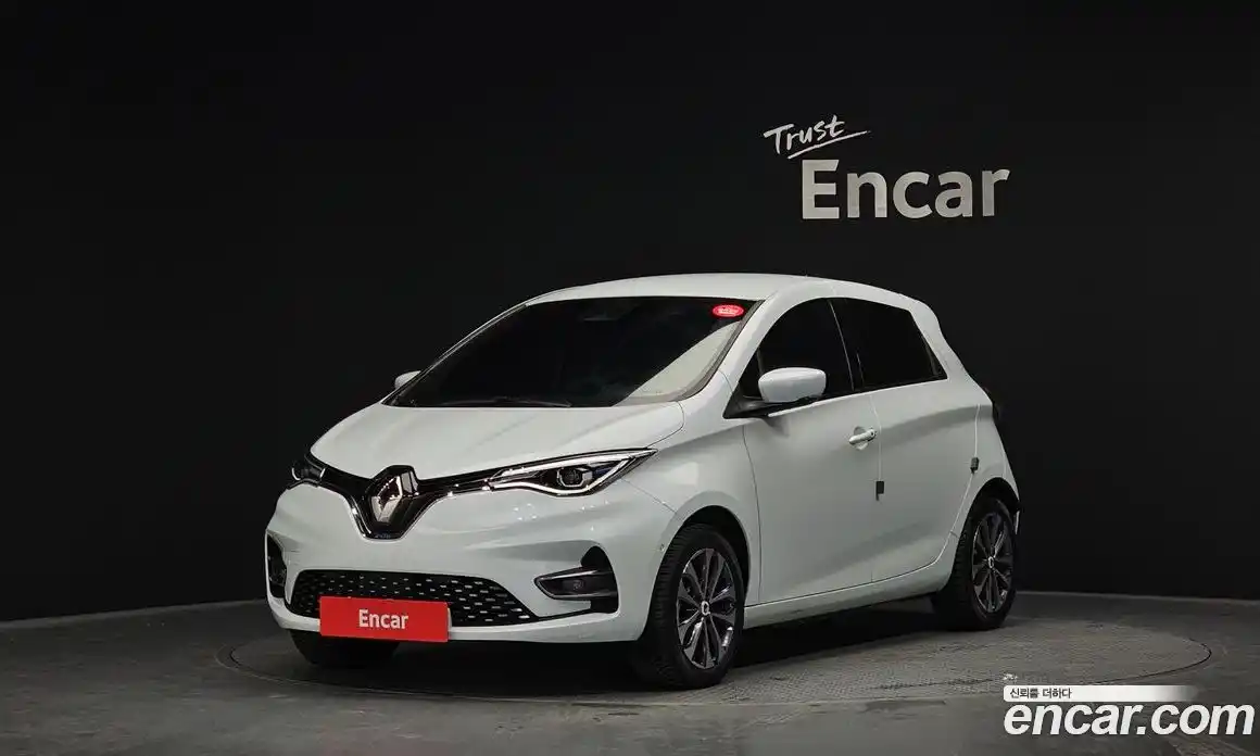 Renault Zoe 2021 0.2 Автомат в Москве № 298732, фото 7