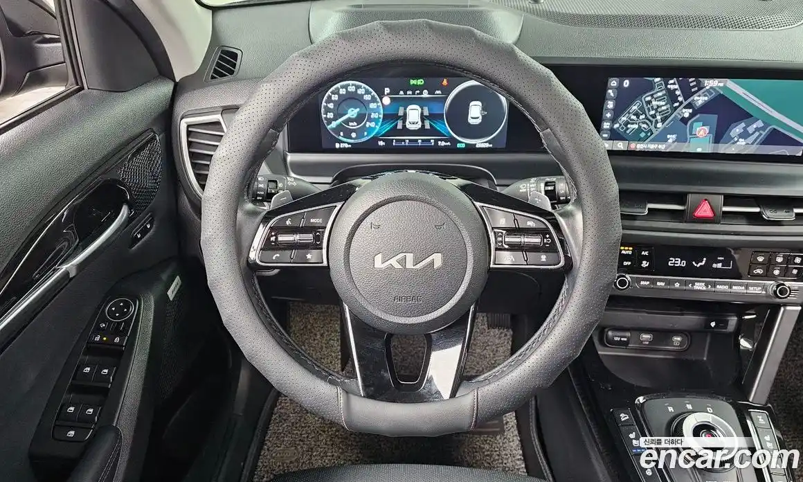 Kia Seltos 2023 1.6 Автомат в Москве № 307975, фото 14