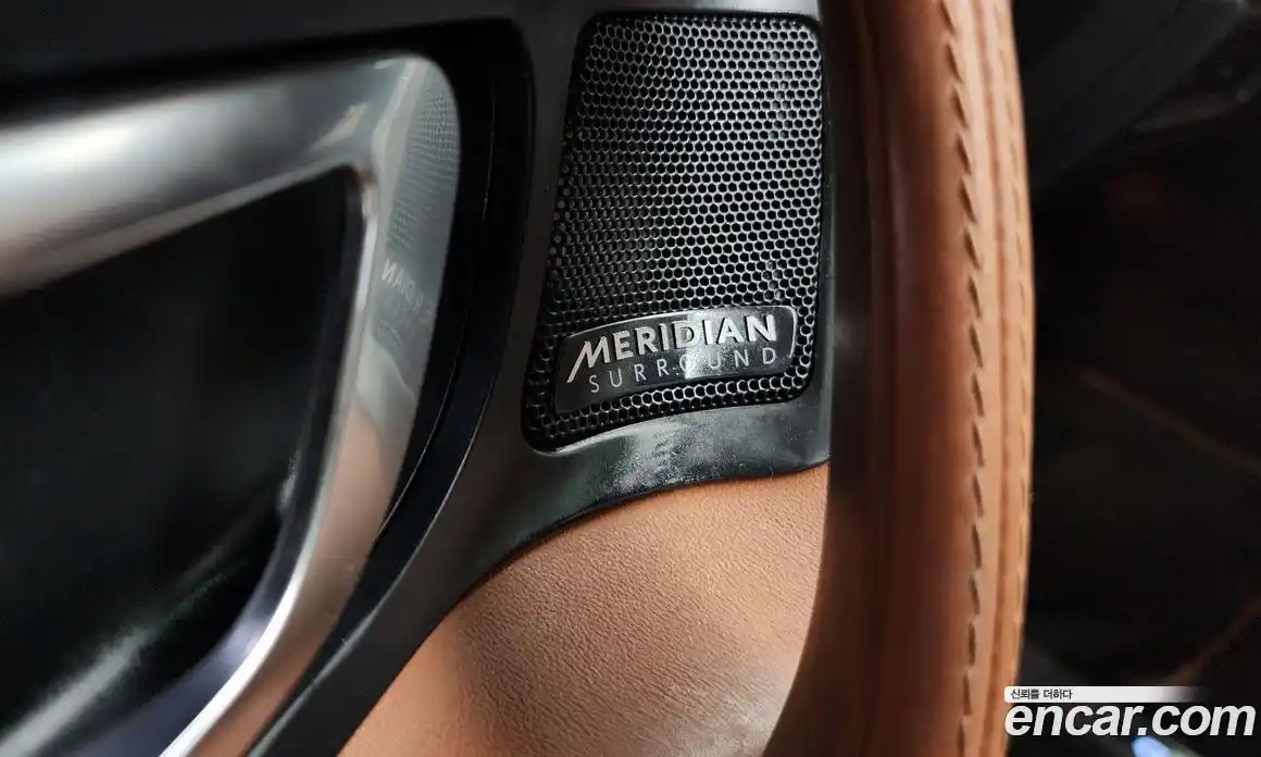 Land Rover Discovery Sport 2017 2.0 Автомат в Москве № 315687, фото 20