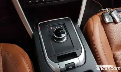 Land Rover Discovery Sport 2017 2.0 Автомат в Москве № 315687, миниатюра 2