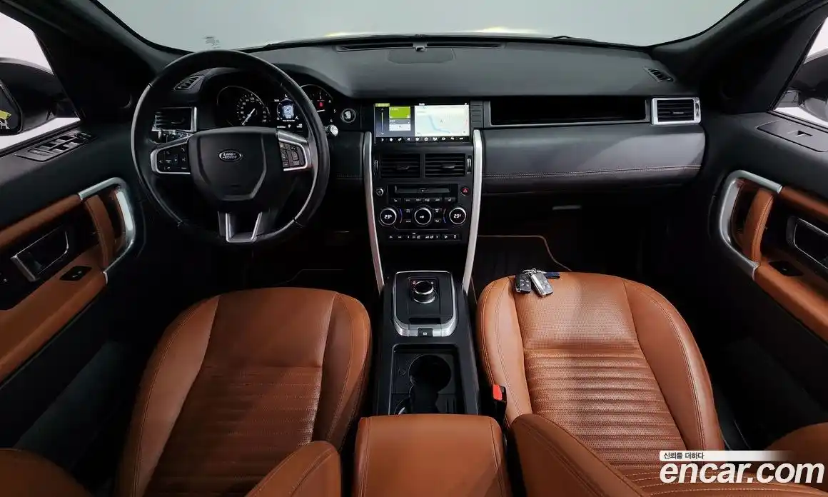 Land Rover Discovery Sport 2017 2.0 Автомат в Москве № 315687, фото 5