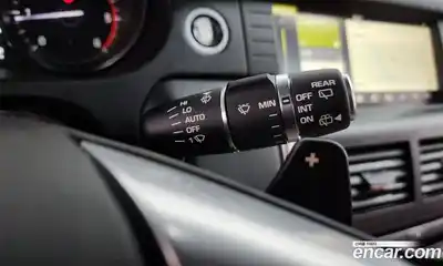 Land Rover Discovery Sport 2017 2.0 Автомат в Москве № 315687, миниатюра 10