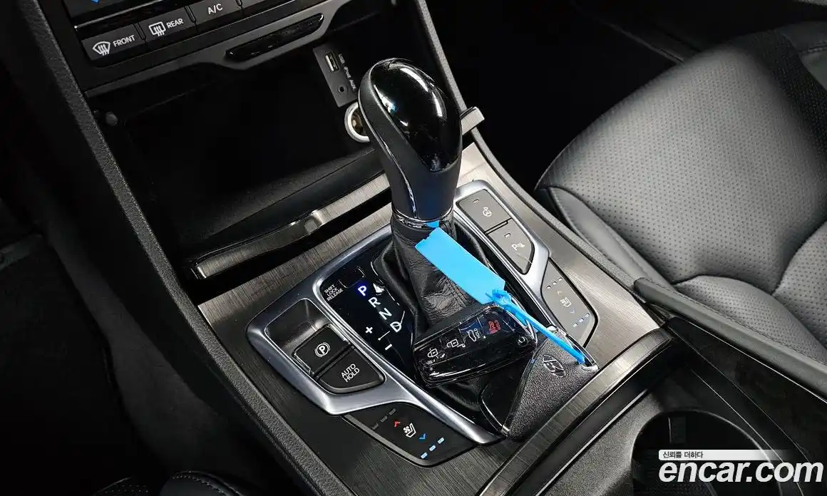 Hyundai Grandeur 2017 2.4 Автомат в Москве № 335458, фото 14