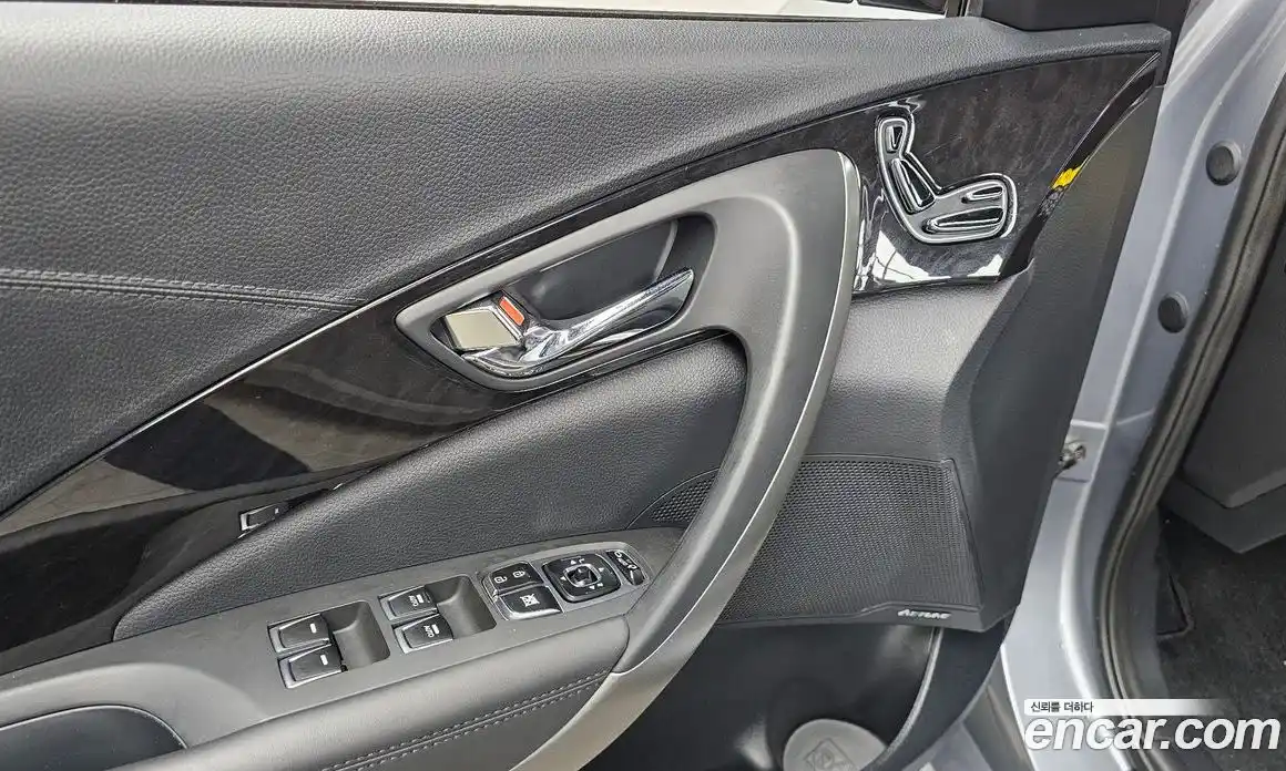 Hyundai Grandeur 2017 2.4 Автомат в Москве № 335458, фото 5