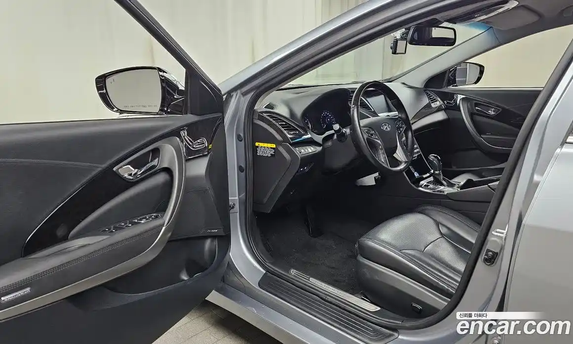 Hyundai Grandeur 2017 2.4 Автомат в Москве № 335458, фото 8