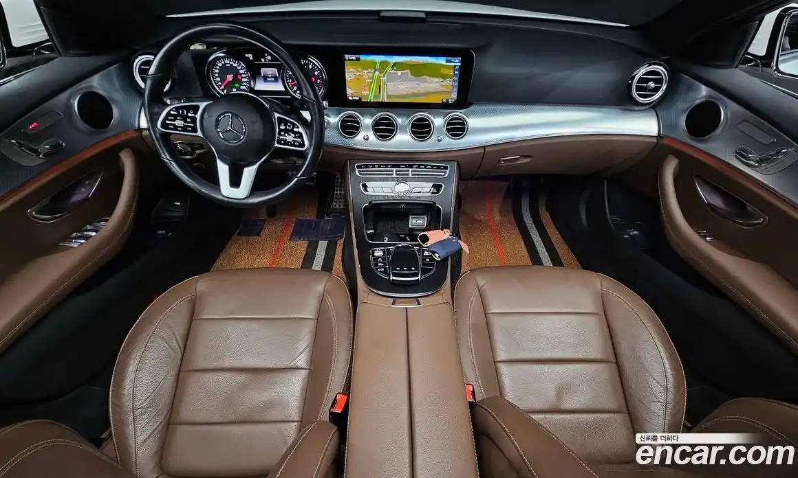 Mercedes-Benz E-Class 2020 2.0 Автомат в Москве № 342649, фото 13