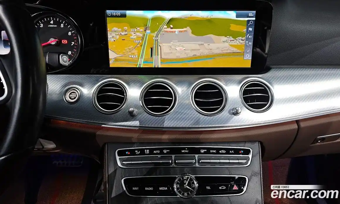 Mercedes-Benz E-Class 2020 2.0 Автомат в Москве № 342649, фото 19