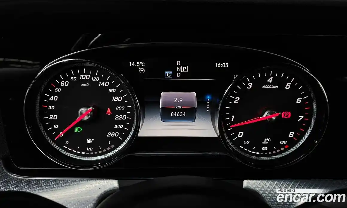 Mercedes-Benz E-Class 2020 2.0 Автомат в Москве № 342649, фото 3