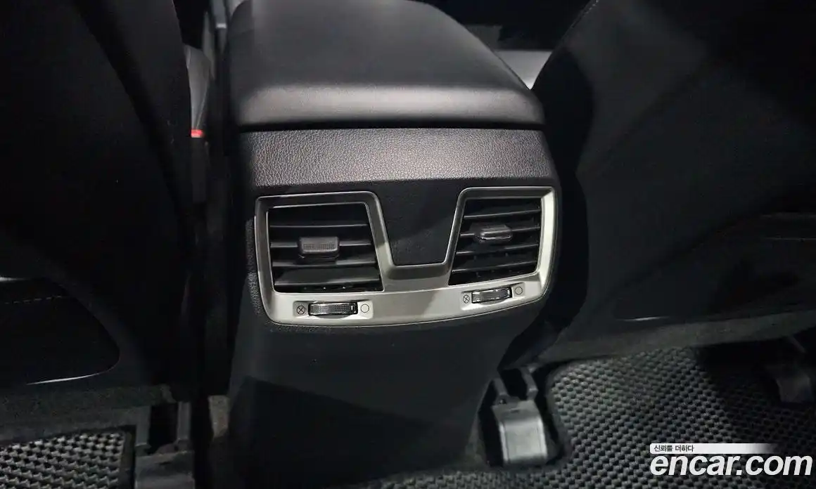 SsangYong Rexton 2019 2.2 Автомат в Москве № 34729, фото 5