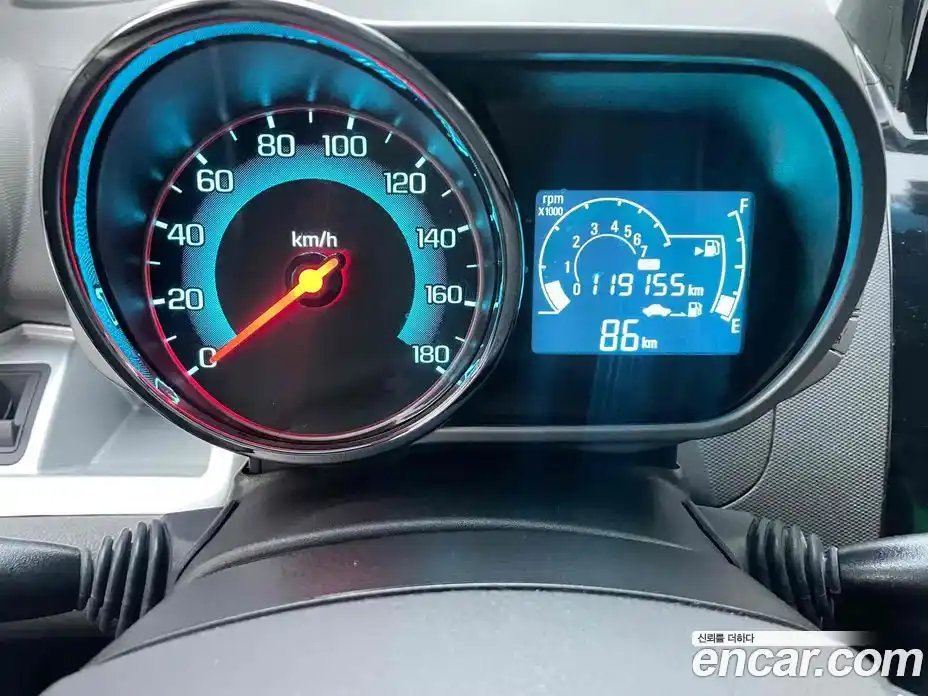 Chevrolet Spark 2014 1.0 Автомат в Москве № 37591, фото 18