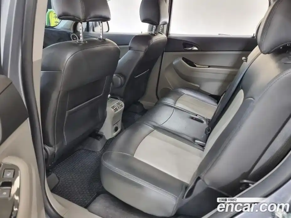 Chevrolet Orlando 2015 2.0 Автомат в Москве № 37722, фото 12