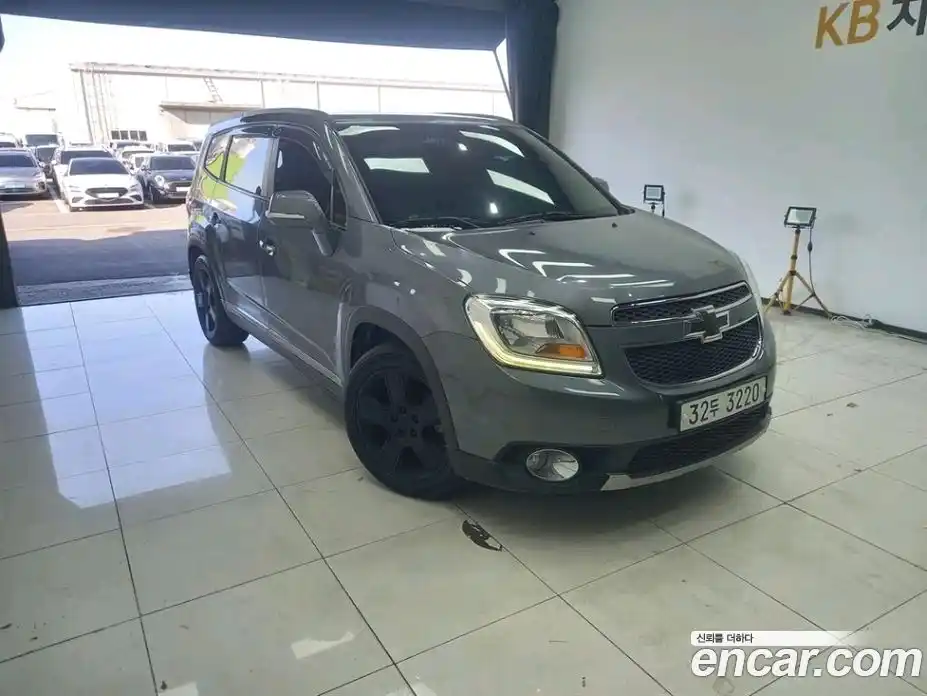 Chevrolet Orlando 2015 2.0 Автомат в Москве № 37722, фото 13
