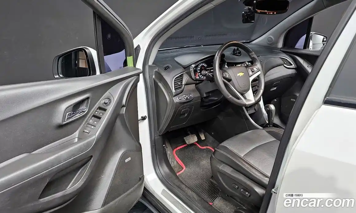 Chevrolet Trax 2017 1.4 Автомат в Москве № 37830, фото 16