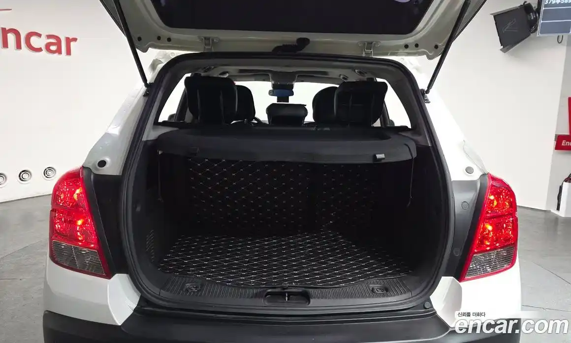 Chevrolet Trax 2015 1.4 Автомат в Москве № 38757, фото 18