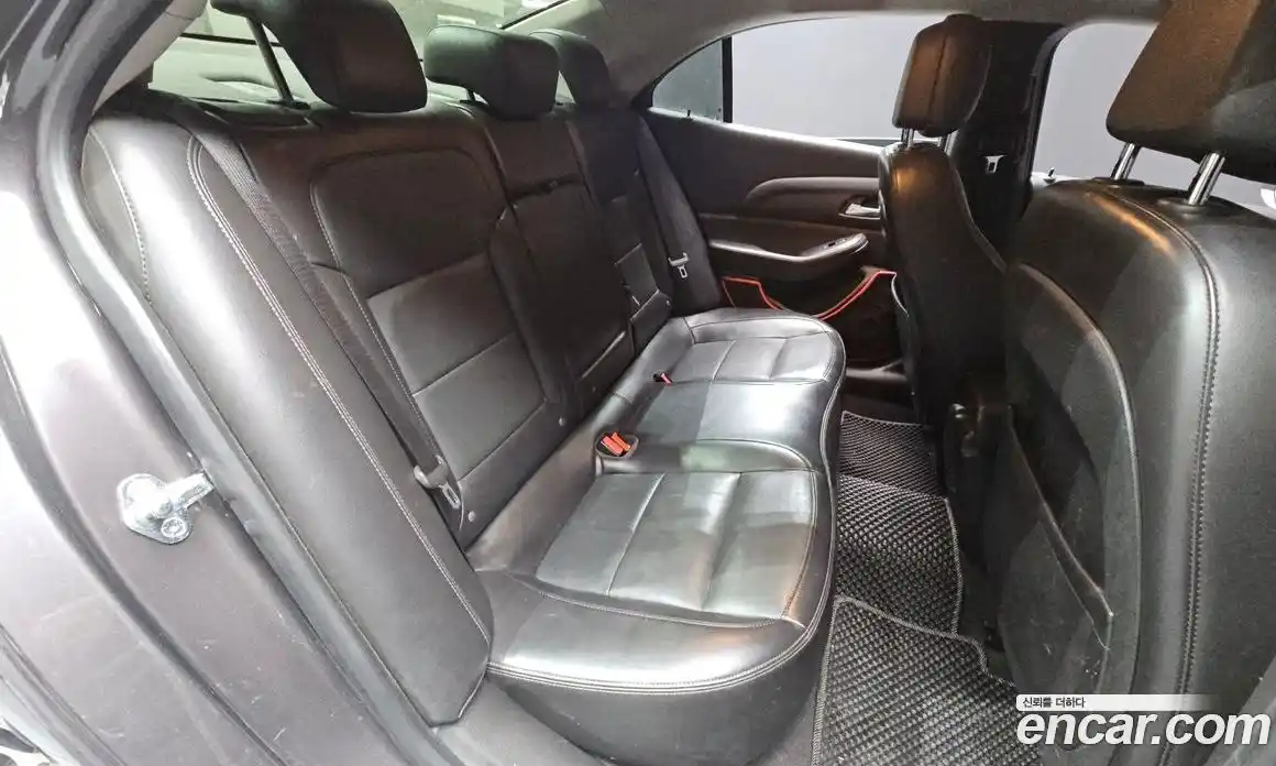 Chevrolet Malibu 2015 2.0 Автомат в Москве № 40422, фото 2