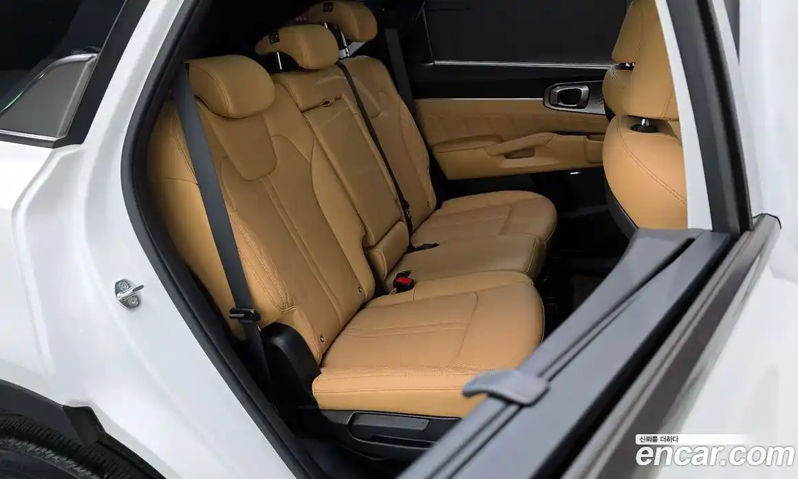 Kia Sorento 2023 2.2 Автомат в Москве № 53987, фото 5