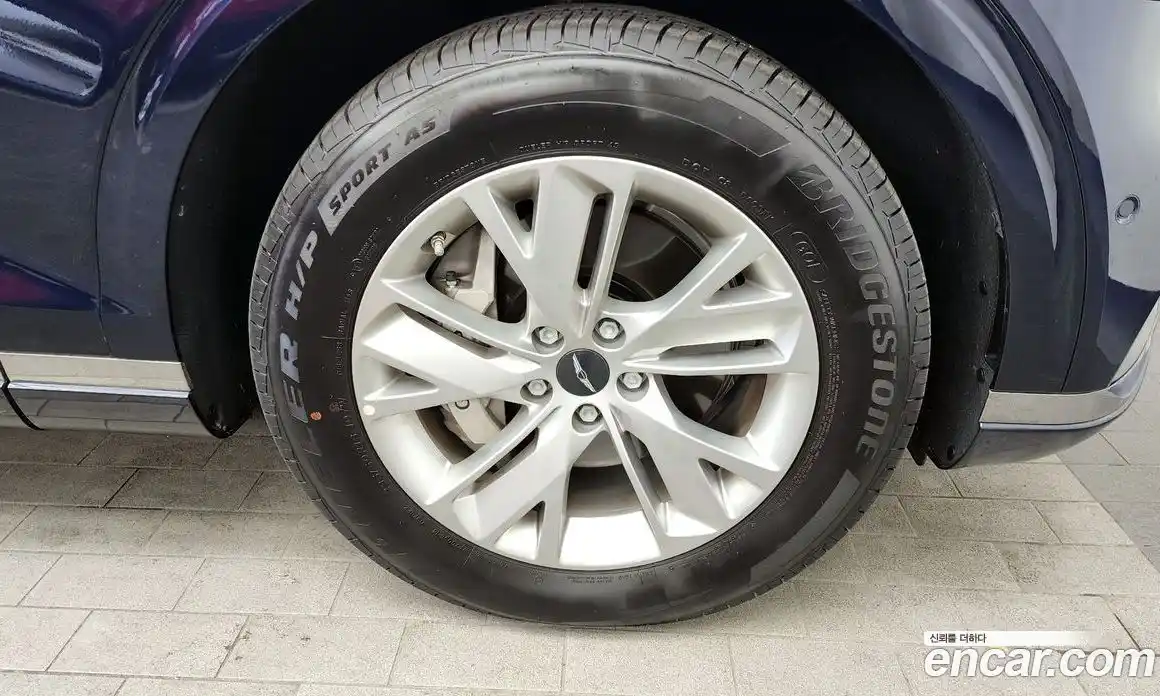 Genesis GV70 2025 2.5 Автомат в Москве № 56430, фото 1