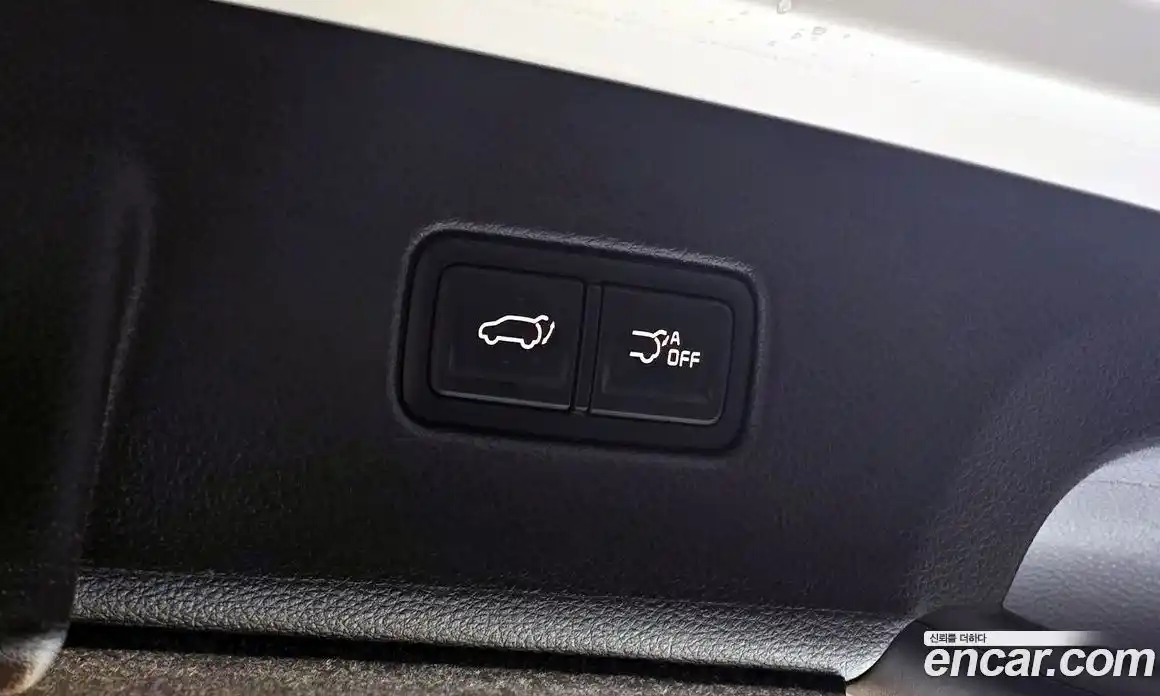 Kia Canival 2023 3.5 Автомат в Москве № 60770, фото 12