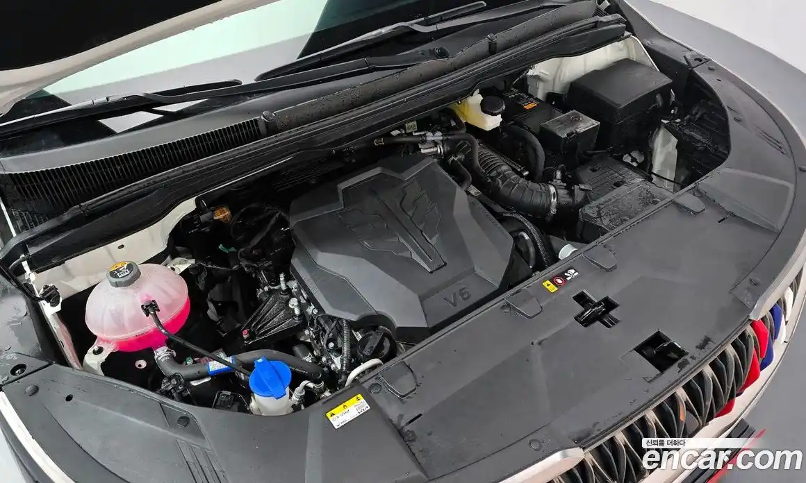 Kia Canival 2023 3.5 Автомат в Москве № 60770, фото 16