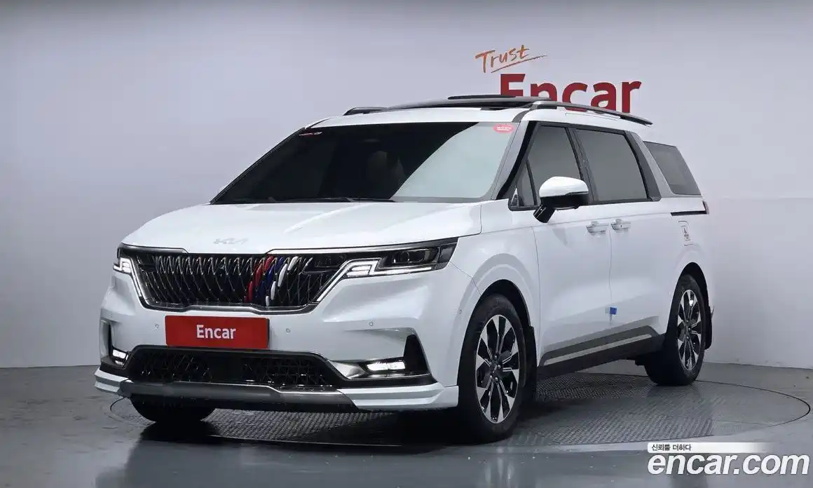 Kia Canival 2023 3.5 Автомат в Москве № 60770, фото 17