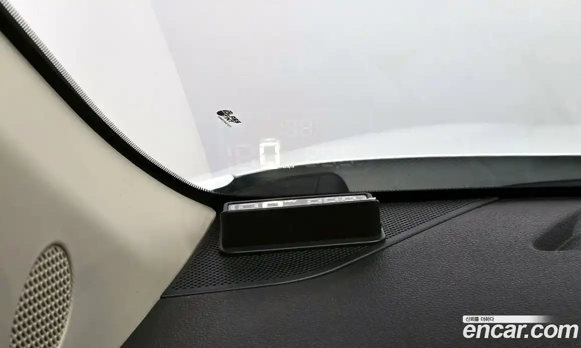 Kia Canival 2023 3.5 Автомат в Москве № 60770, фото 18