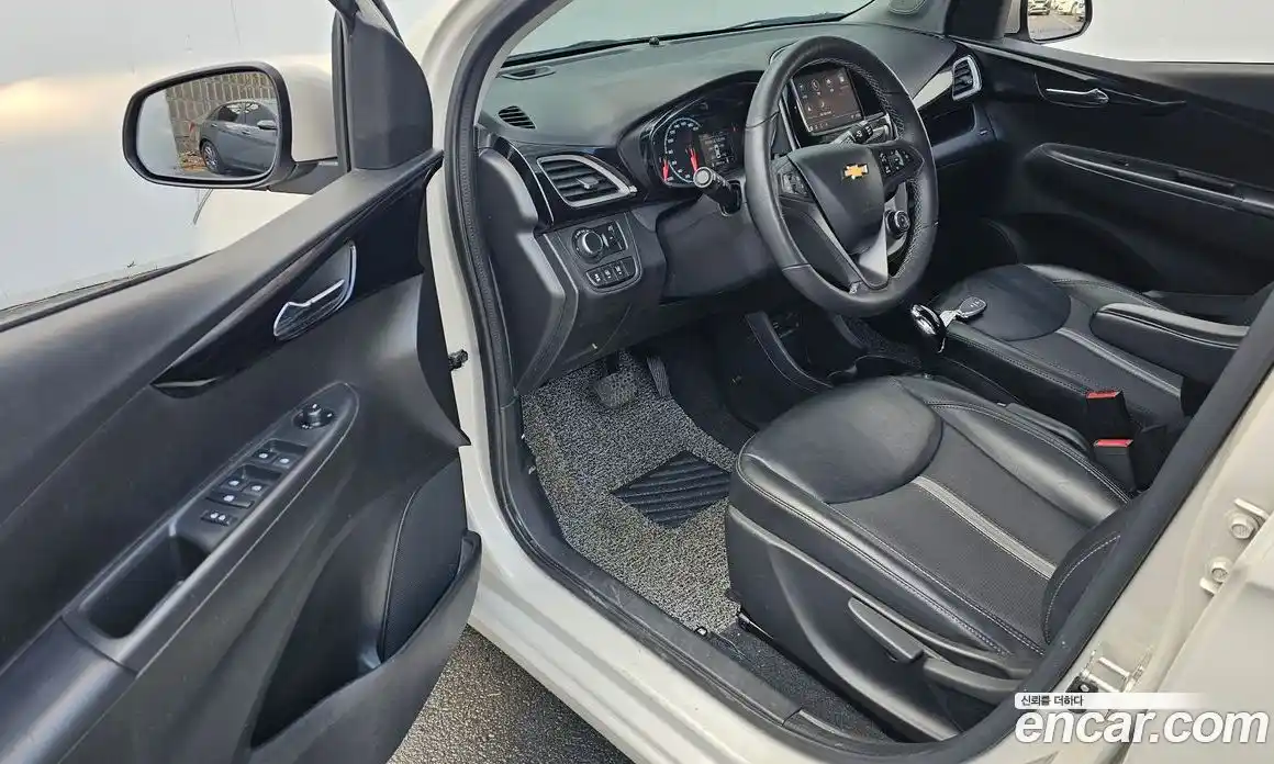 Chevrolet Spark 2021 1.0 Автомат в Москве № 97640, фото 17