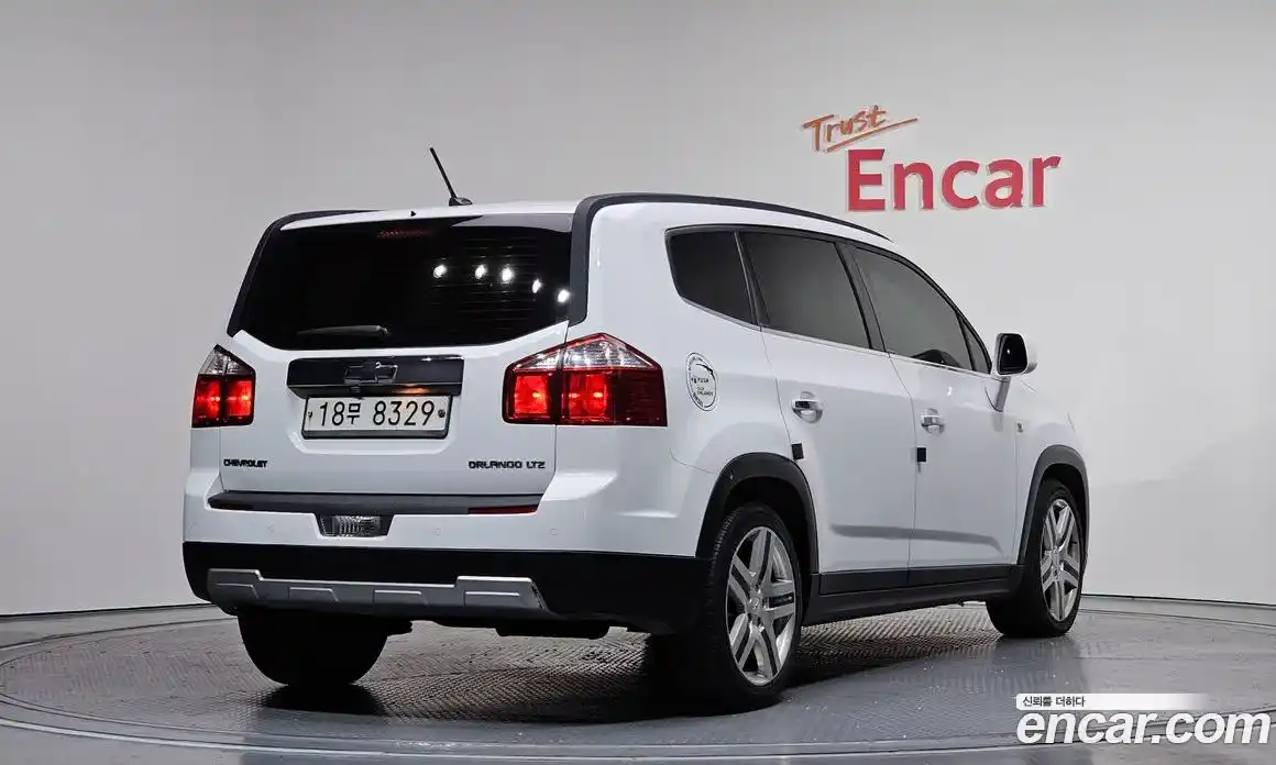 Chevrolet Orlando 2012 2.0 Автомат в Москве № 103770, фото 20