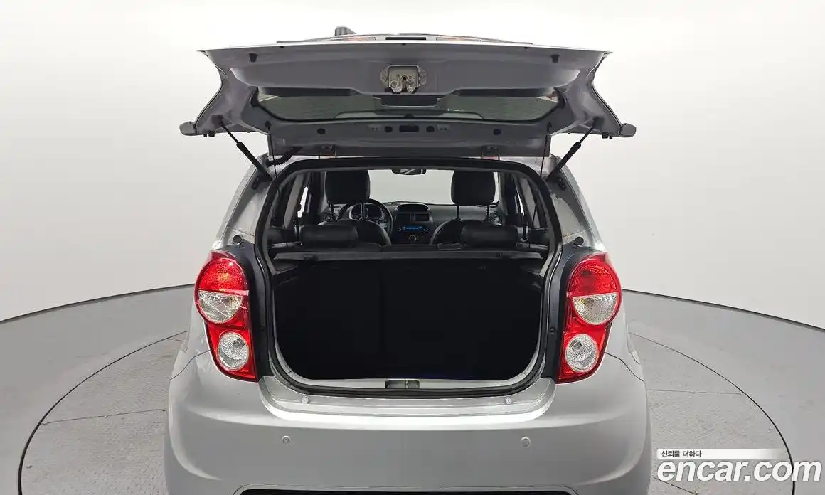 Chevrolet Spark 2014 1.0 Автомат в Москве № 104042, фото 20