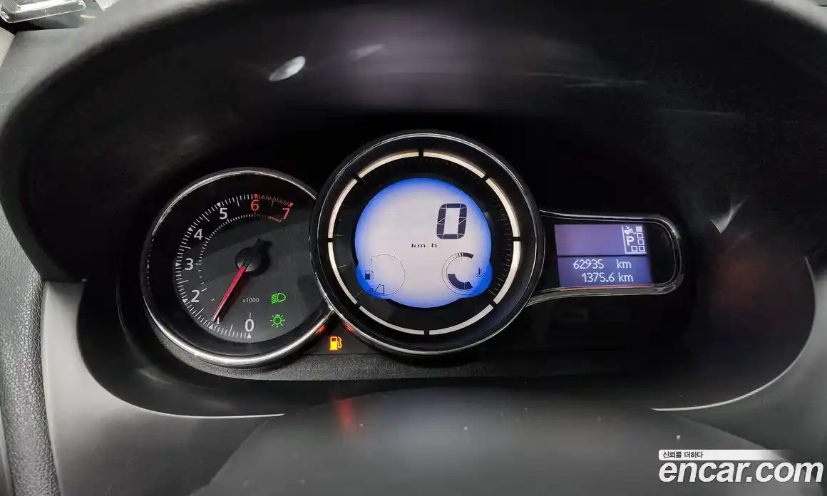 Renault SM3 2015 1.6 Автомат в Москве № 107468, фото 14