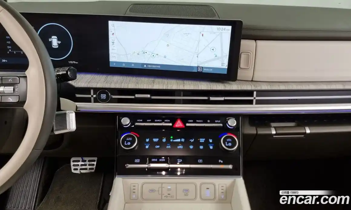 Hyundai Santa Fe 2025 1.6 Автомат в Москве № 107757, фото 11