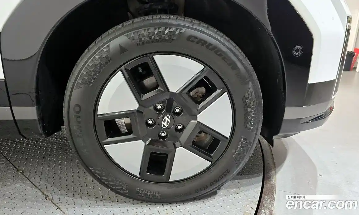 Hyundai Santa Fe 2024 1.6 Автомат в Москве № 108297, фото 18