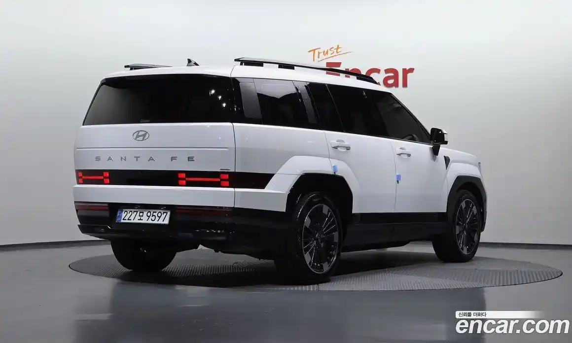 Hyundai Santa Fe 2024 1.6 Автомат в Москве № 108325, фото 11