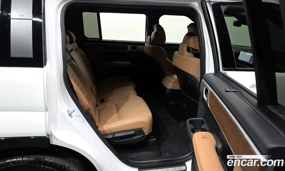 Hyundai Santa Fe 2024 1.6 Автомат в Москве № 108325, фото 19