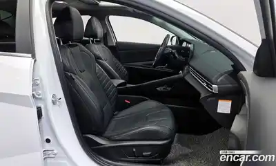 Hyundai Avante 2024 1.6 Автомат в Москве № 110140, миниатюра 8