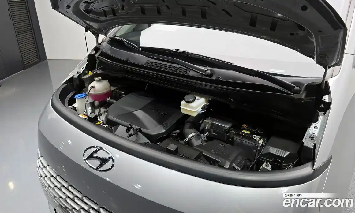 Hyundai Staria 2022 2.2 Автомат в Москве № 112694, фото 17