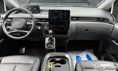 Hyundai Staria 2022 2.2 Автомат в Москве № 112694, миниатюра 3