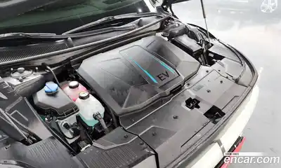 Hyundai Ioniq 5 2023 0.1 Автомат в Москве № 112794, миниатюра 3