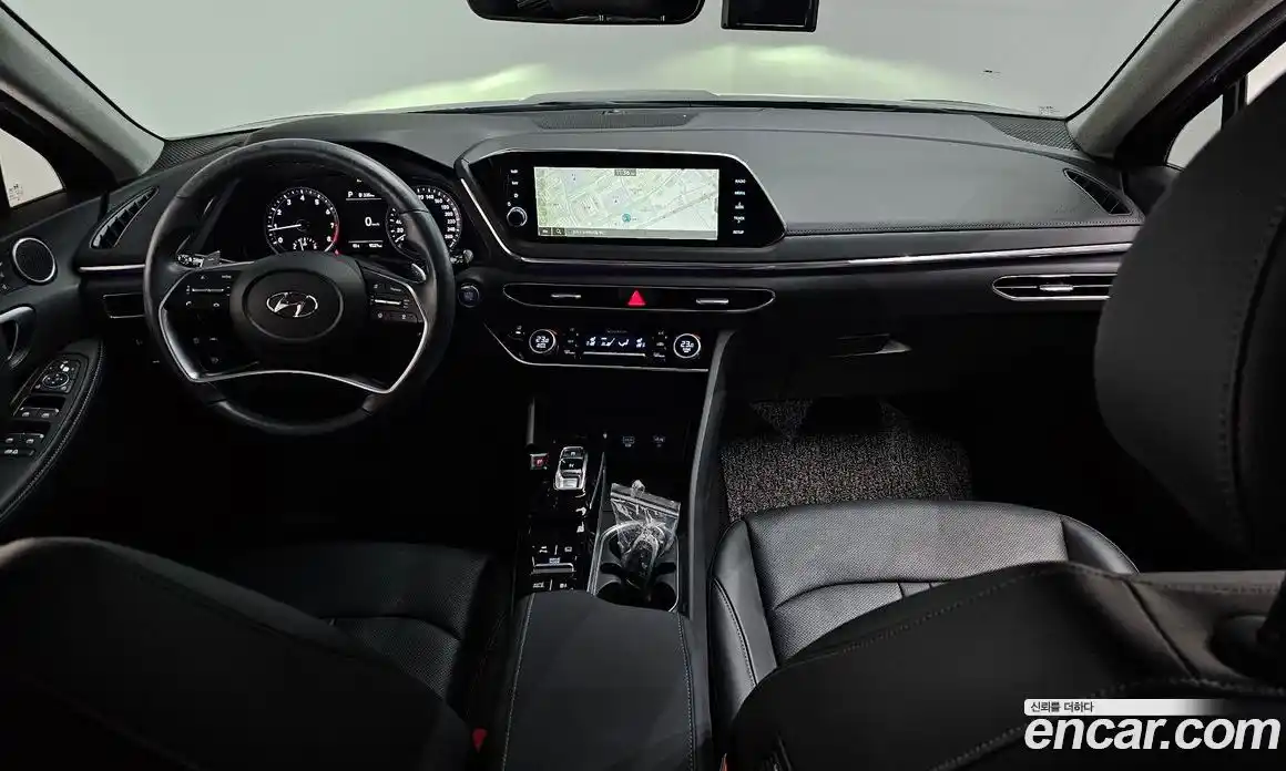 Hyundai Sonata 2022 1.6 Автомат в Москве № 119613, фото 7