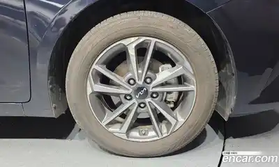 Kia K3 2023 1.6 Автомат в Москве № 121367, миниатюра 5