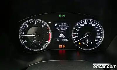 Hyundai Santa Fe 2019 2.0 Автомат в Москве № 124008, миниатюра 2