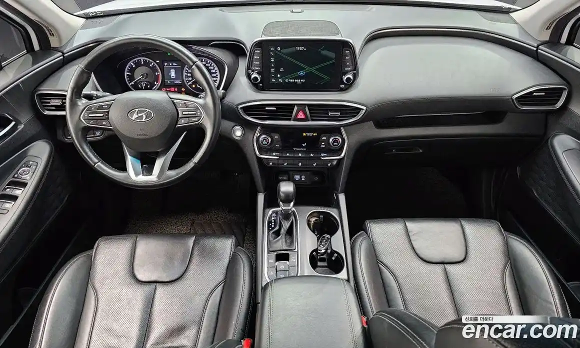 Hyundai Santa Fe 2019 2.0 Автомат в Москве № 124008, фото 4