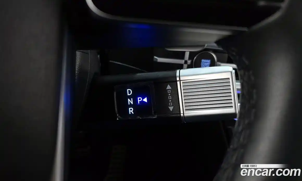 Hyundai Santa Fe 2024 1.6 Автомат в Москве № 126615, фото 11