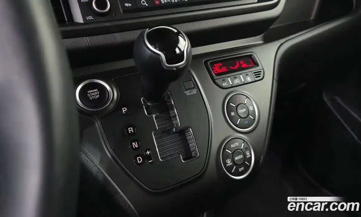 Kia Ray 2024 1.0 Автомат в Москве № 128505, фото 17