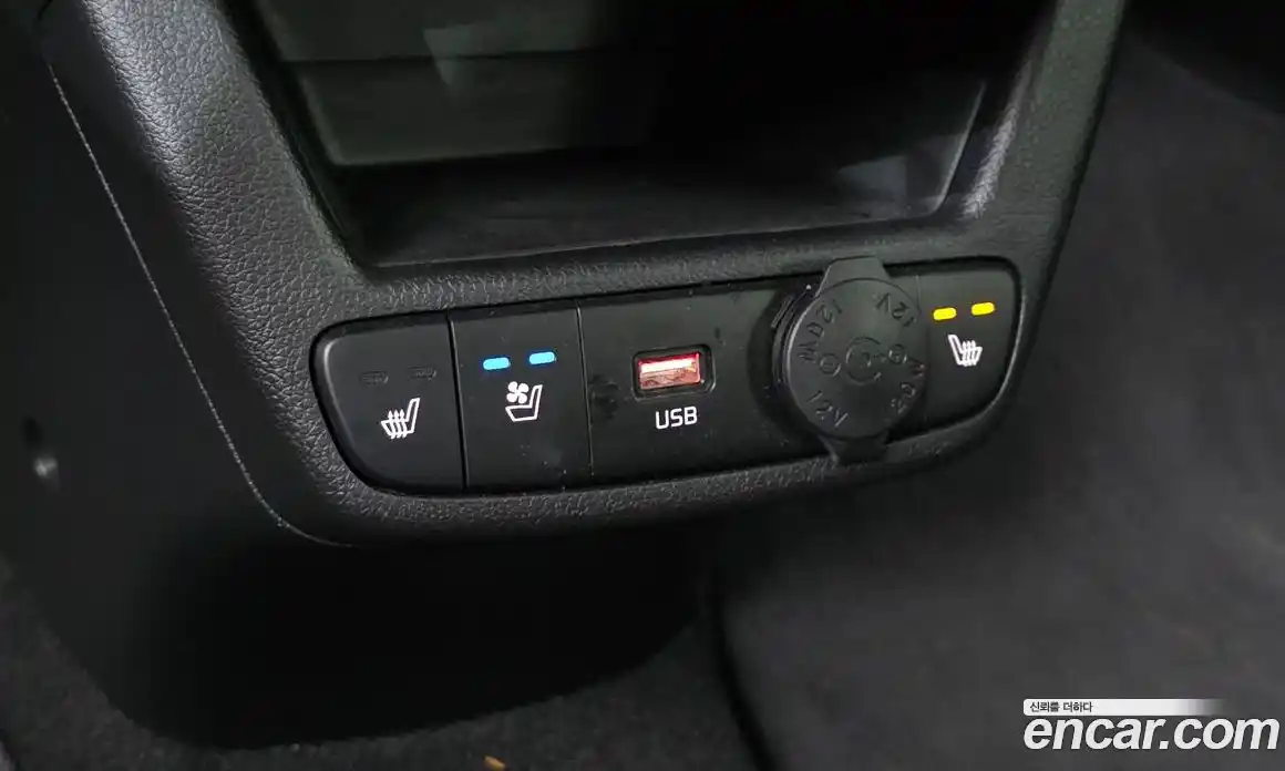 Kia Ray 2024 1.0 Автомат в Москве № 128505, фото 19