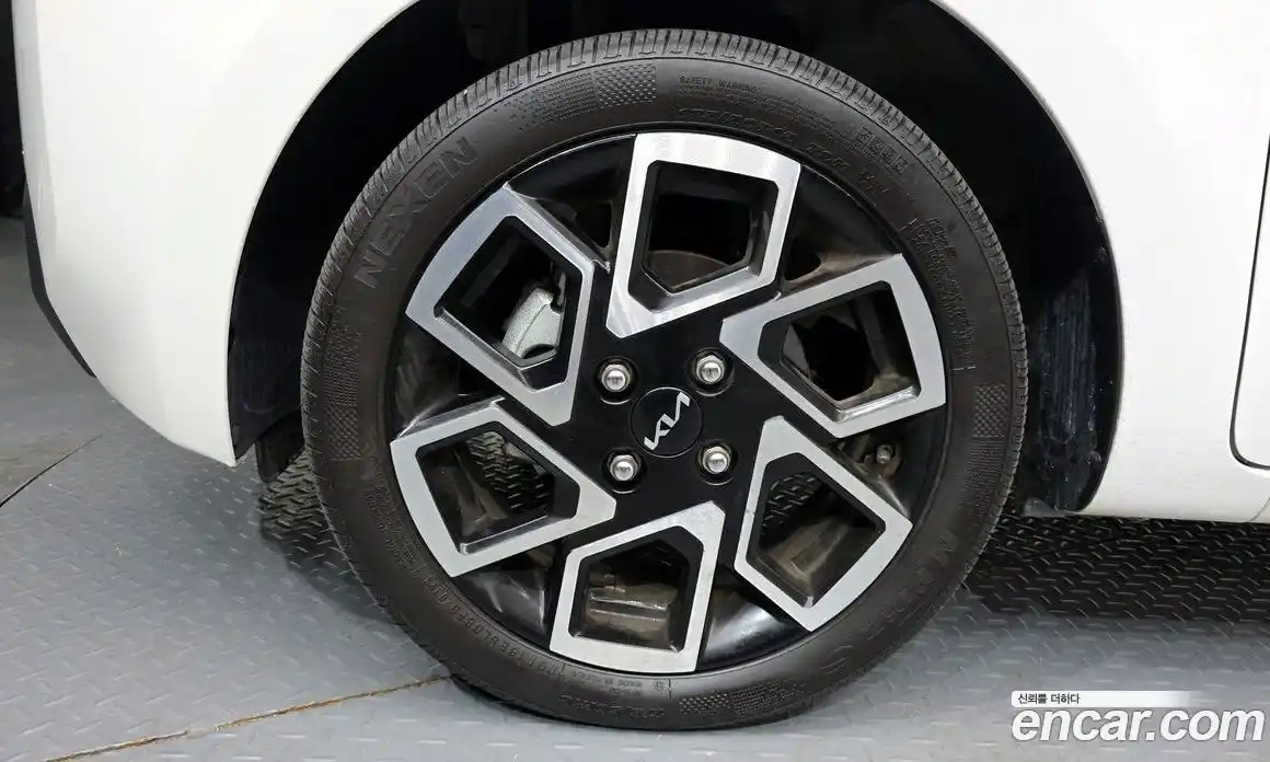 Kia Ray 2024 1.0 Автомат в Москве № 128505, фото 3