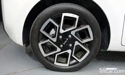 Kia Ray 2024 1.0 Автомат в Москве № 128505, миниатюра 3