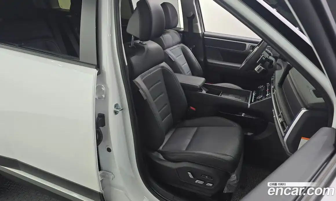 Hyundai Santa Fe 2025 1.6 Автомат в Москве № 130118, фото 14