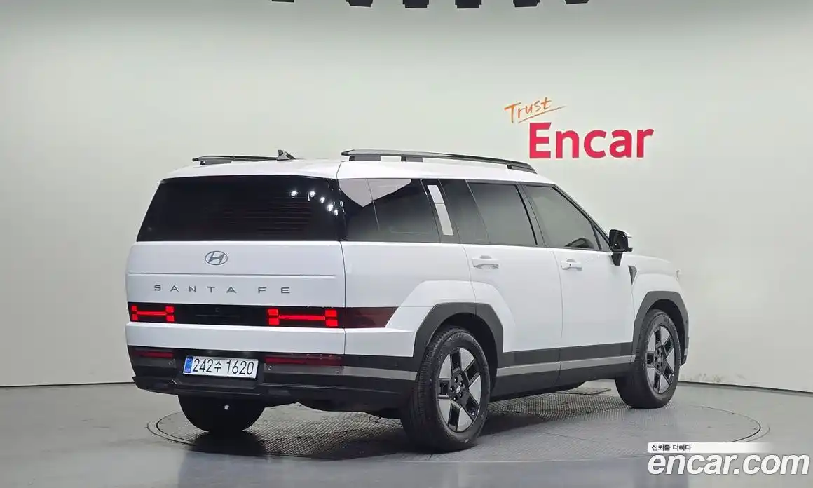 Hyundai Santa Fe 2025 1.6 Автомат в Москве № 130118, фото 7