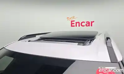 Hyundai Santa Fe 2025 1.6 Автомат в Москве № 130118, миниатюра 8