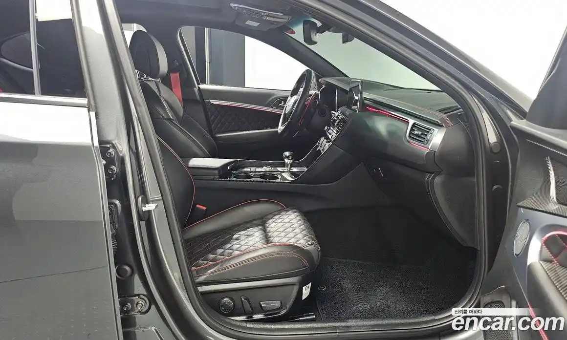 Genesis G70 2019 3.3 Автомат в Москве № 13302, фото 16